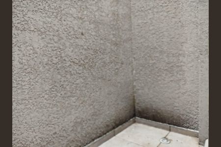 Apartamento à venda com 36m², 2 quartos e sem vaga Apartamento à venda com 36m², 2 quartos e sem vagaÁrea de serviço