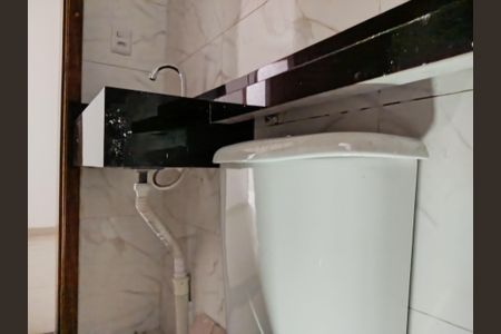 Apartamento à venda com 36m², 2 quartos e sem vaga Apartamento à venda com 36m², 2 quartos e sem vagaBanheiro