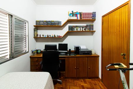 Casa à venda com 160m², 3 quartos e 2 vagas Casa à venda com 160m², 3 quartos e 2 vagasQuarto 2