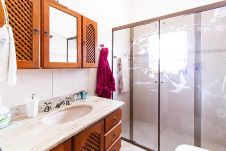 Casa à venda com 160m², 3 quartos e 2 vagas Casa à venda com 160m², 3 quartos e 2 vagasBanheiro Social