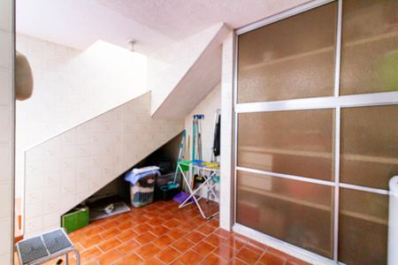 Casa à venda com 160m², 3 quartos e 2 vagas Casa à venda com 160m², 3 quartos e 2 vagasÁrea de Serviço