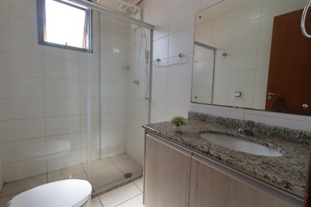 Apartamento para alugar com 117m², 3 quartos e 2 vagas Apartamento para alugar com 117m², 3 quartos e 2 vagasBanheiro da Suíte 2