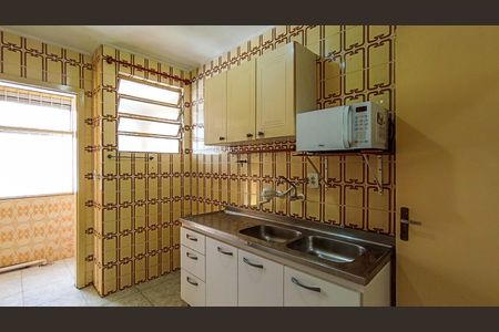 Apartamento à venda com 112m², 3 quartos e sem vaga Apartamento à venda com 112m², 3 quartos e sem vagaCozinha