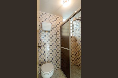 Apartamento à venda com 112m², 3 quartos e sem vaga Apartamento à venda com 112m², 3 quartos e sem vagaBanheiro de Serviço