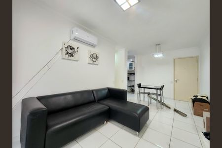 Apartamento à venda com 62m², 1 quarto e 1 vagaSala
