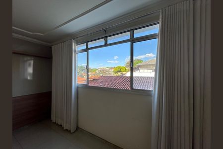 Quarto de apartamento à venda com 3 quartos, 111m² em Planalto, Belo Horizonte