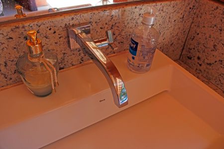 Casa de condomínio para alugar com 384m², 6 quartos e 4 vagasBanheiro Social 2