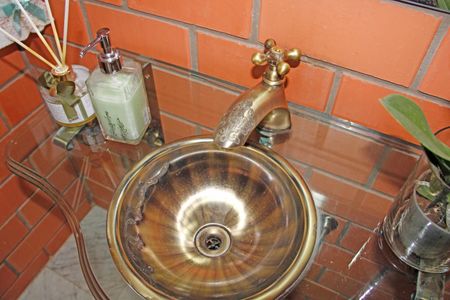 Casa de condomínio para alugar com 384m², 6 quartos e 4 vagasLavabo