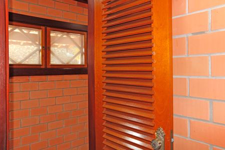 Casa de condomínio para alugar com 384m², 6 quartos e 4 vagasLavabo