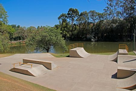 Casa de condomínio para alugar com 384m², 6 quartos e 4 vagasÁrea Externa