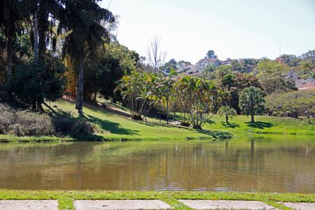 Casa de condomínio para alugar com 384m², 6 quartos e 4 vagasÁrea Externa
