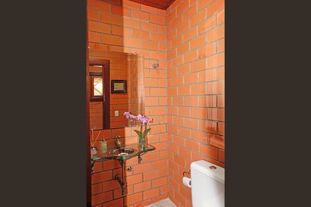 Casa de condomínio para alugar com 384m², 6 quartos e 4 vagasLavabo