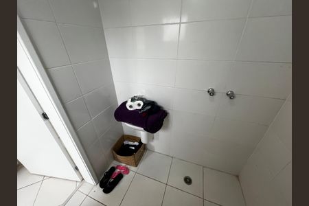 Apartamento à venda com 50m², 2 quartos e 1 vaga Apartamento à venda com 50m², 2 quartos e 1 vagaBanheiro da Suíte