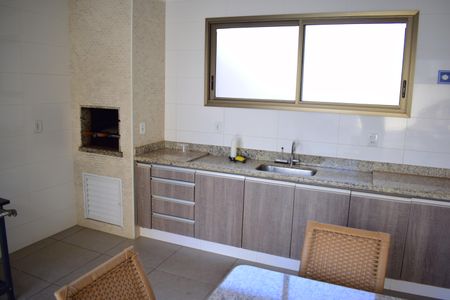 Apartamento para alugar com 117m², 3 quartos e 2 vagasÁrea comum - Churrasqueira