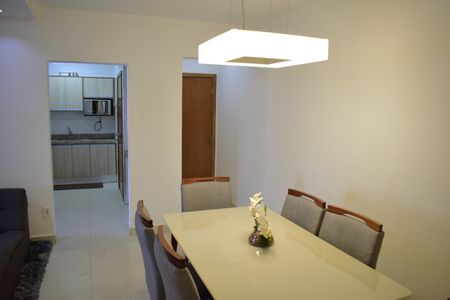 Apartamento para alugar com 117m², 3 quartos e 2 vagasSala