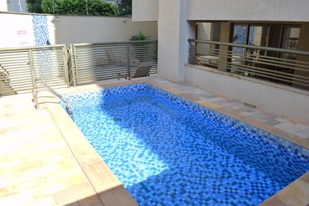 Apartamento para alugar com 117m², 3 quartos e 2 vagasÁrea comum - Piscina
