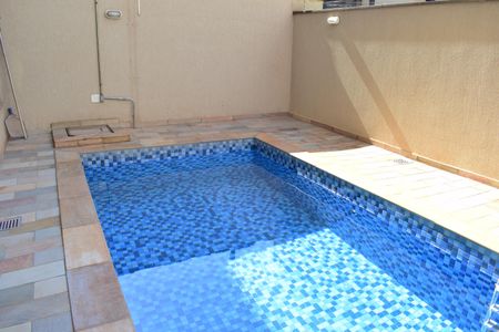 Apartamento para alugar com 117m², 3 quartos e 2 vagasÁrea comum - Piscina