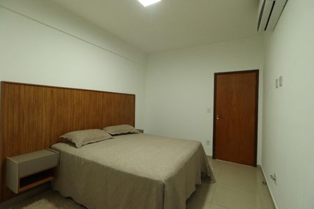 Apartamento para alugar com 216m², 4 quartos e 3 vagas Apartamento para alugar com 216m², 4 quartos e 3 vagasSuíte 3
