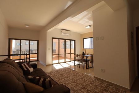 Apartamento para alugar com 216m², 4 quartos e 3 vagas Apartamento para alugar com 216m², 4 quartos e 3 vagasSala 2