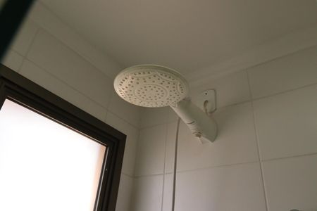 Apartamento para alugar com 216m², 4 quartos e 3 vagas Apartamento para alugar com 216m², 4 quartos e 3 vagasBanheiro da Suíte 1