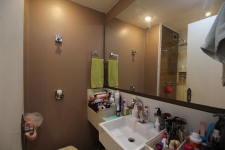 Apartamento à venda com 77m², 3 quartos e 1 vagaBanheiro da Suíte