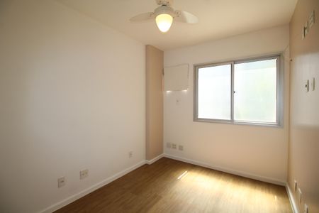 Apartamento à venda com 77m², 3 quartos e 1 vagaQuarto 2