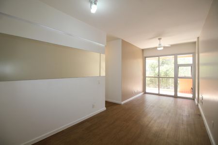 Sala de apartamento à venda com 3 quartos, 77m² em Freguesia (jacarepaguá), Rio de Janeiro