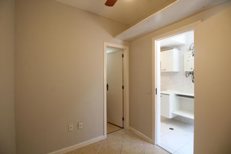 Apartamento à venda com 77m², 3 quartos e 1 vagaQuarto de Serviço