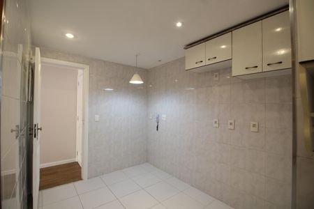 Apartamento à venda com 77m², 3 quartos e 1 vagaCozinha