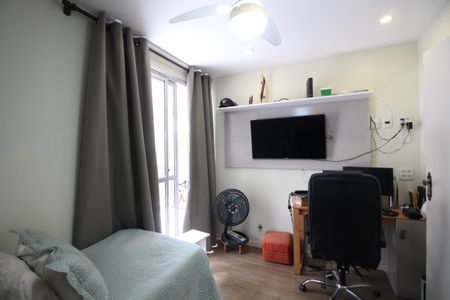 Apartamento à venda com 77m², 3 quartos e 1 vagaQuarto