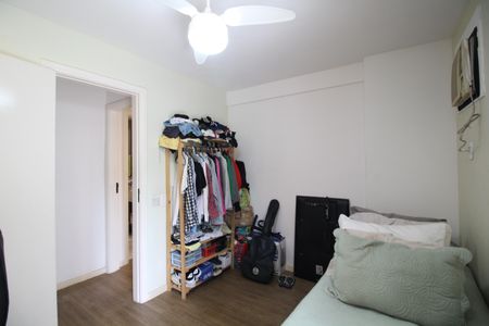 Apartamento à venda com 77m², 3 quartos e 1 vagaQuarto