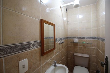 Apartamento à venda com 77m², 3 quartos e 1 vagaBanheiro de Serviço