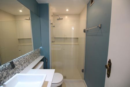 Apartamento à venda com 77m², 3 quartos e 1 vagaBanheiro Social