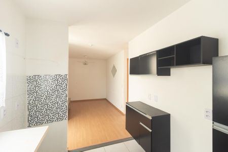 Apartamento para alugar com 48m², 2 quartos e 1 vaga Apartamento para alugar com 48m², 2 quartos e 1 vagaCozinha e Área de Serviço