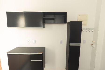 Apartamento para alugar com 48m², 2 quartos e 1 vaga Apartamento para alugar com 48m², 2 quartos e 1 vagaCozinha e Área de Serviço