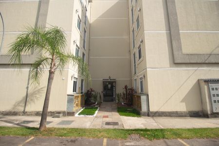 Apartamento para alugar com 48m², 2 quartos e 1 vaga Apartamento para alugar com 48m², 2 quartos e 1 vagaFachada