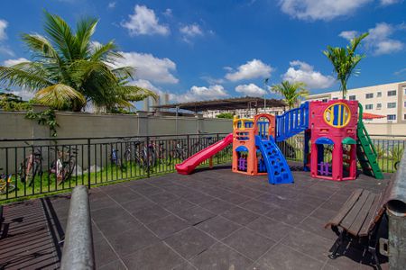 Apartamento para alugar com 48m², 2 quartos e 1 vaga Apartamento para alugar com 48m², 2 quartos e 1 vagaÁrea comum - Playground