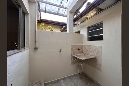 Casa para alugar com 40m², 1 quarto e sem vaga Casa para alugar com 40m², 1 quarto e sem vagaÁrea de Serviço