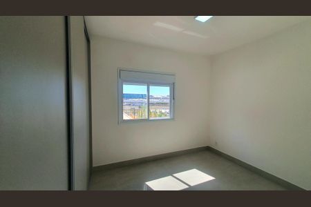 Apartamento para alugar com 73m², 2 quartos e 1 vagaSuíte