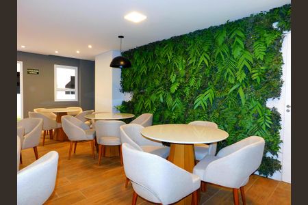 Apartamento para alugar com 73m², 2 quartos e 1 vagaÁrea comum