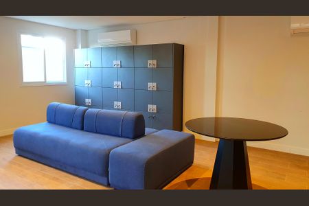 Apartamento para alugar com 73m², 2 quartos e 1 vagaÁrea comum