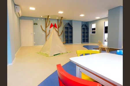 Apartamento para alugar com 73m², 2 quartos e 1 vagaÁrea comum