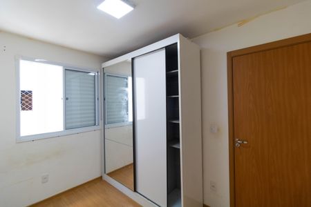 Apartamento à venda com 45m², 2 quartos e 1 vaga Apartamento à venda com 45m², 2 quartos e 1 vagaQuarto 02