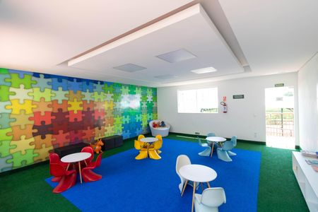 Apartamento à venda com 45m², 2 quartos e 1 vaga Apartamento à venda com 45m², 2 quartos e 1 vagaÁrea comum - Brinquedoteca