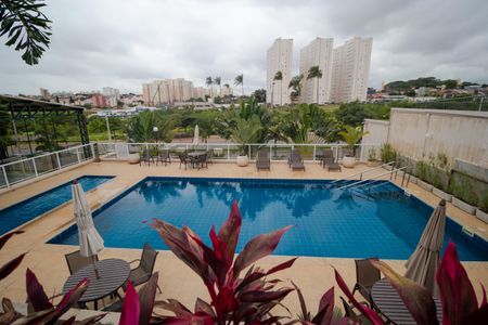 Apartamento à venda com 45m², 2 quartos e 1 vaga Apartamento à venda com 45m², 2 quartos e 1 vagaÁrea comum - Piscina