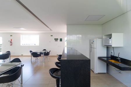 Apartamento à venda com 45m², 2 quartos e 1 vaga Apartamento à venda com 45m², 2 quartos e 1 vagaÁrea comum - Salão de festas