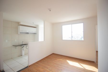 Sala de apartamento para alugar com 2 quartos, 43m² em Maria da Conceicao, Contagem
