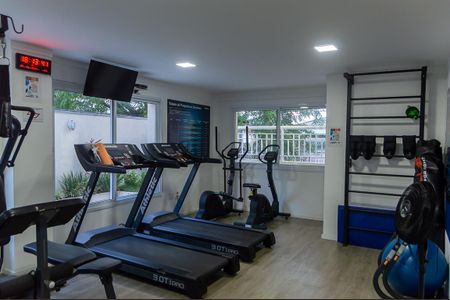 Apartamento à venda com 65m², 2 quartos e 1 vaga Apartamento à venda com 65m², 2 quartos e 1 vagaÁrea comum - Academia