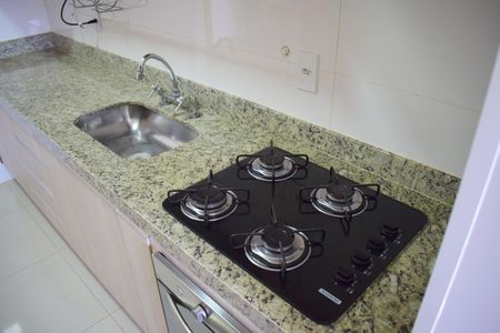 Apartamento para alugar com 77m², 2 quartos e 2 vagasCozinha - Torneira