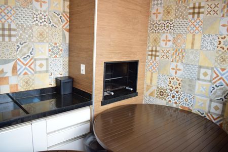 Apartamento para alugar com 77m², 2 quartos e 2 vagasÁrea comum - Churrasqueira